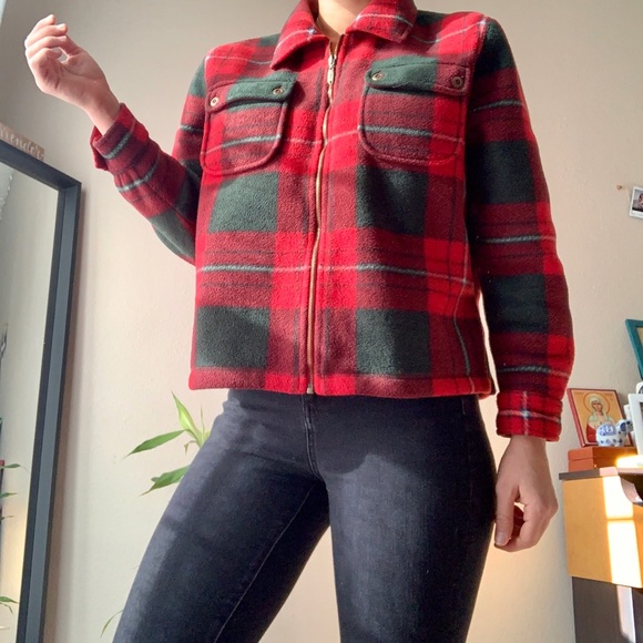 Liz Claiborne Fleece Cropped Jacket - Picture 3 of 6